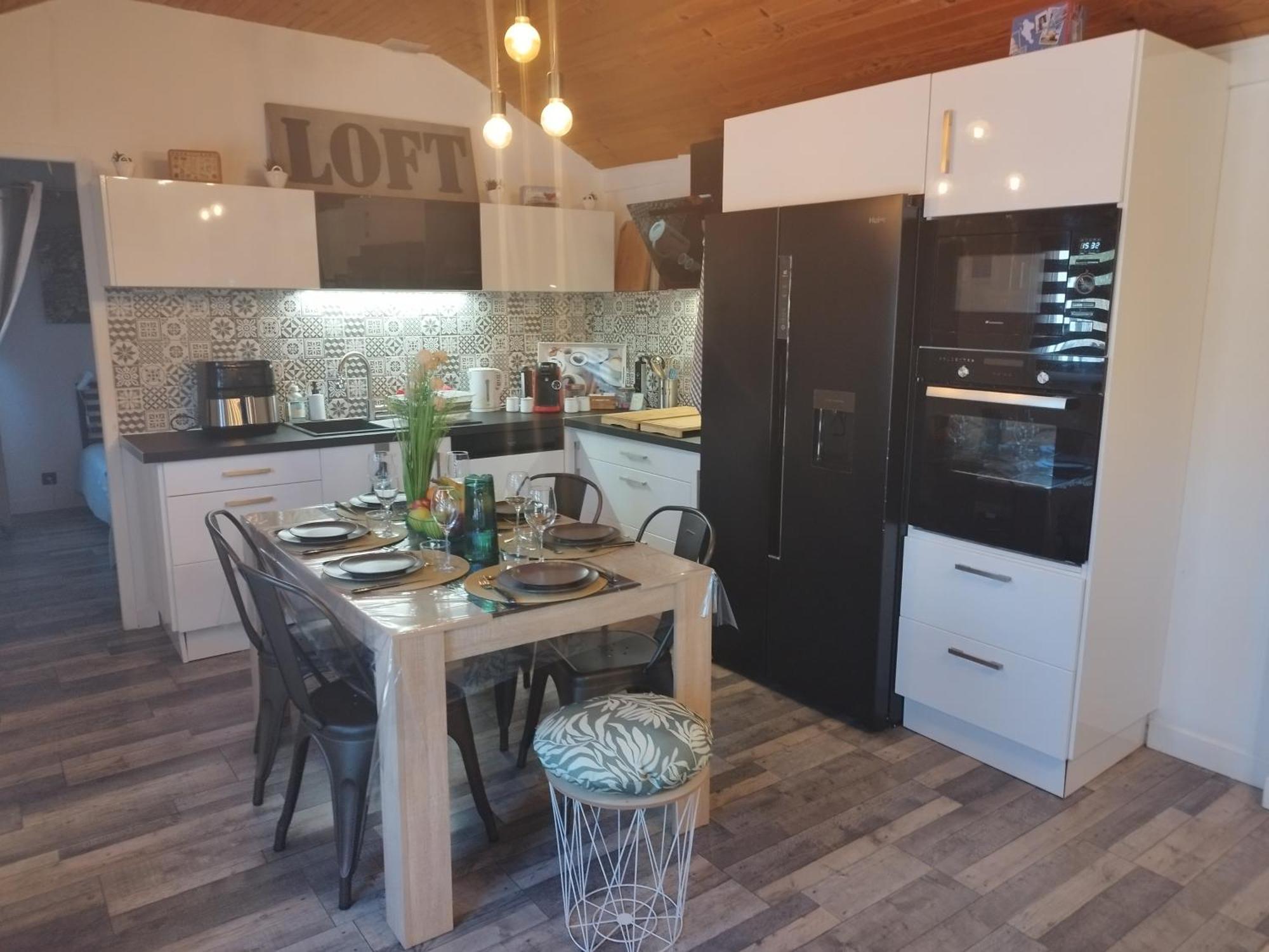 Hébergement de vacances Escapade Du Roi Henri Iv A Maison Entierement Privee 6 Personnes & Bebe Avec Piscine, Spa, Brasero & Plancha Ideal Vacances, Week-end, Repos Ou Teletravail